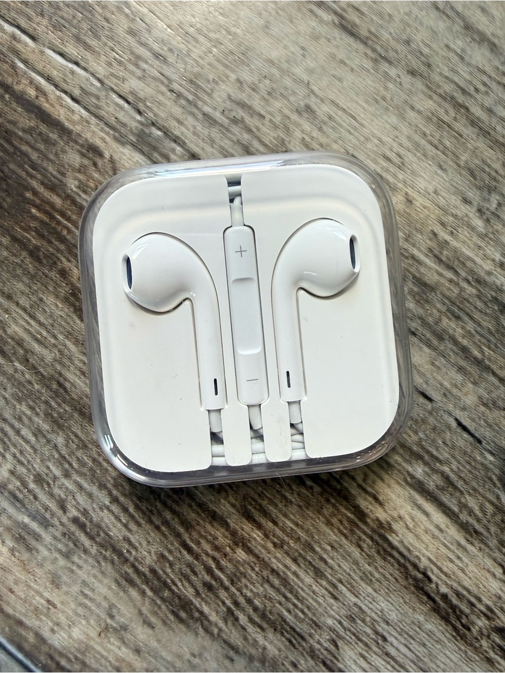 2 listings for $20 sale: Brand new Apple wired earphones
